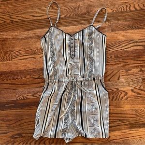 Mango patterned romper